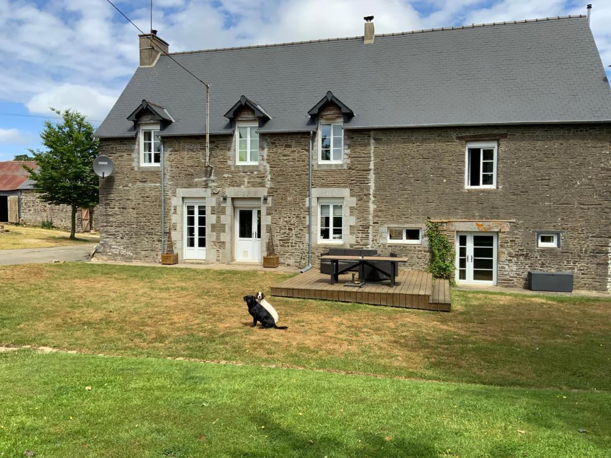 Welcoming And Peaceful Bed And Breakfast Fougerolles-du-Plessis Exterior foto